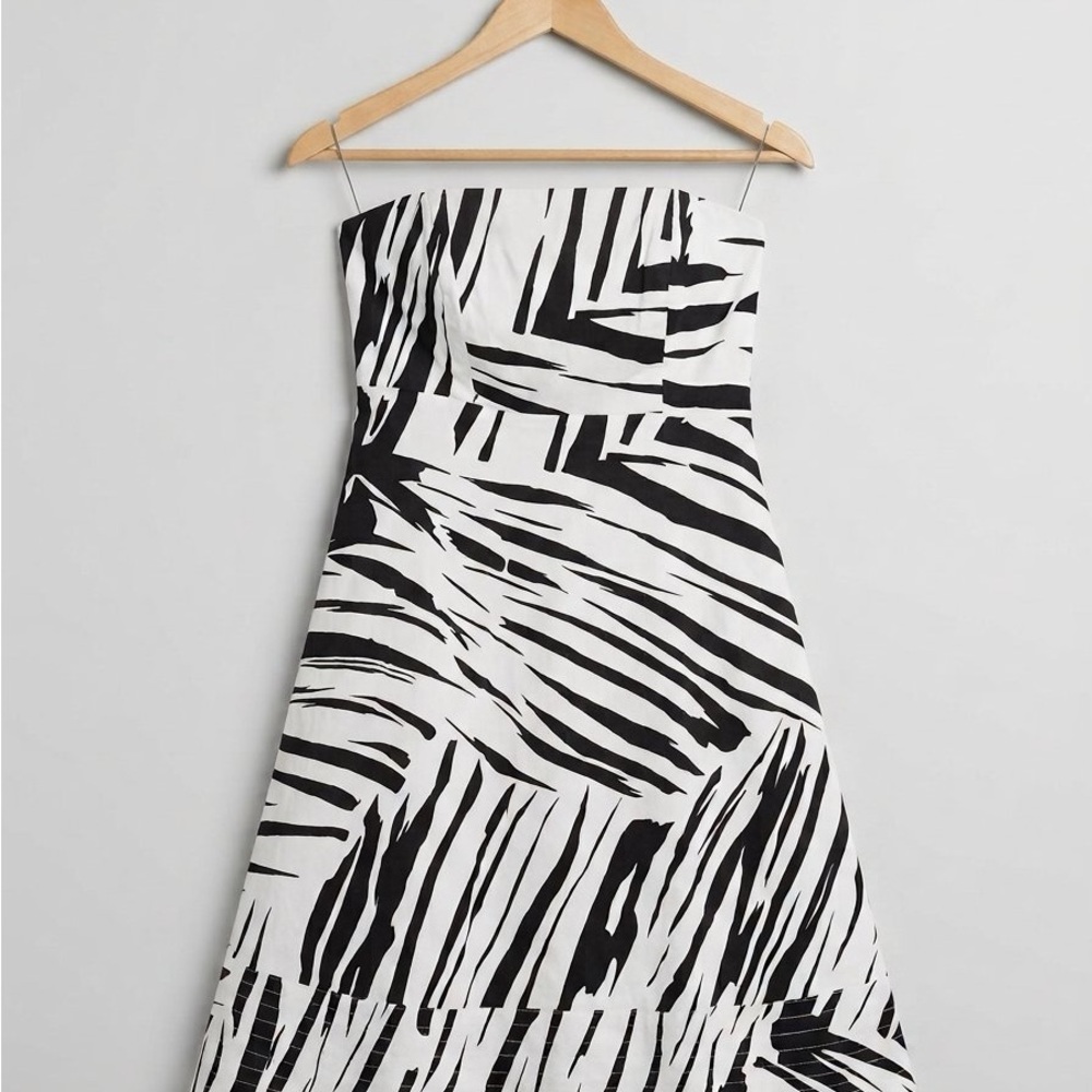 Y2K  Patterned Black and White The Limited Strapless Dress